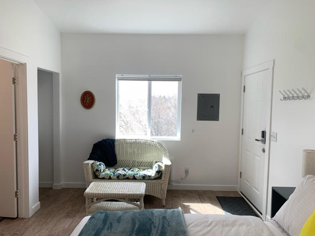 לאבה הוט ספרינגס Winzig Lodge מראה חיצוני תמונה