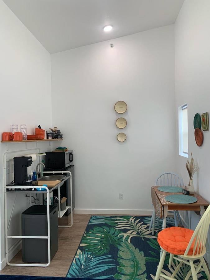 לאבה הוט ספרינגס Winzig Lodge מראה חיצוני תמונה
